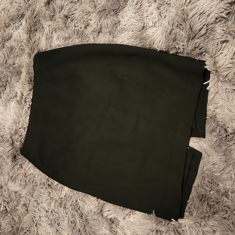 Black pencil skirt